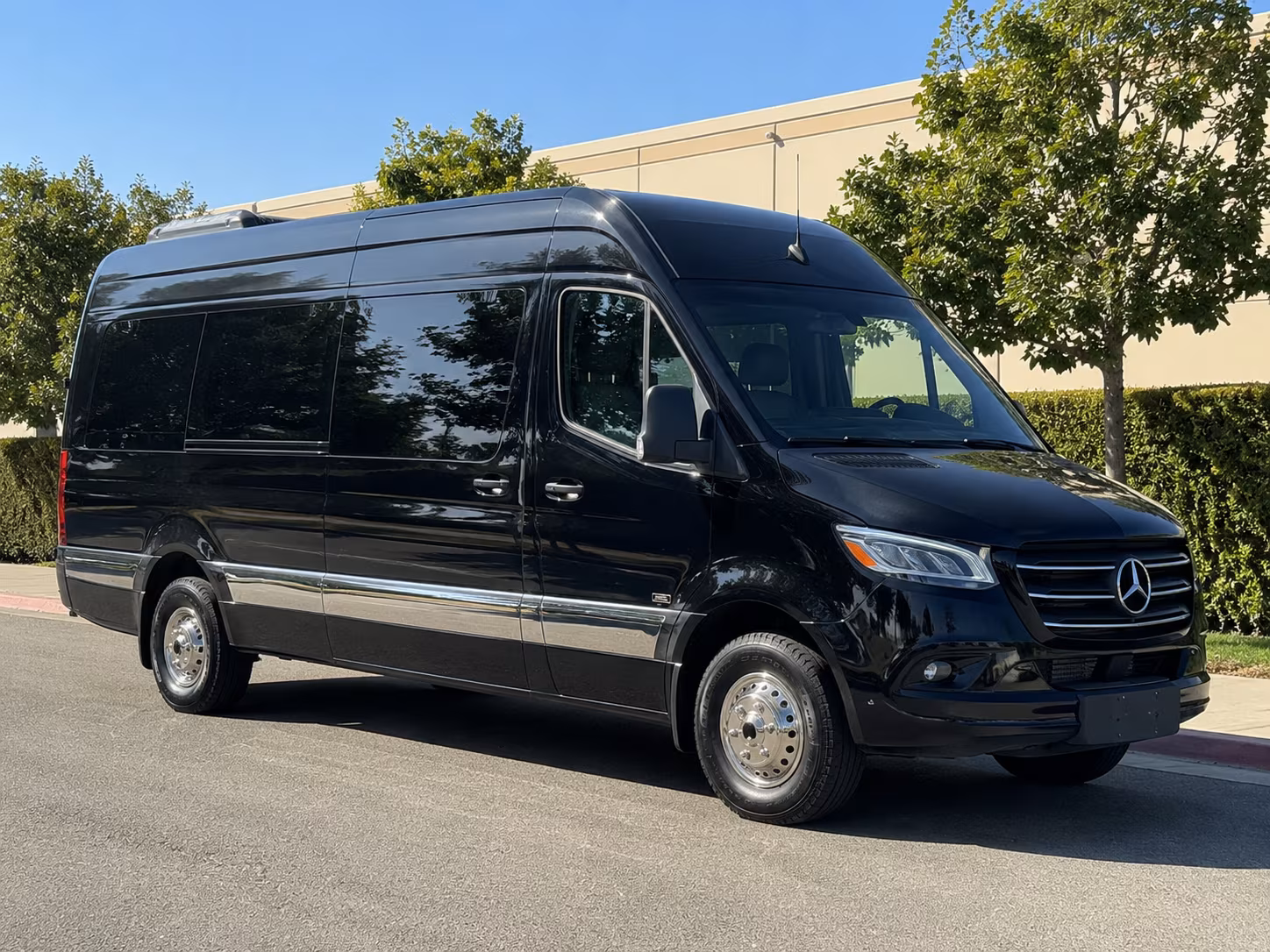 East Orange Wedding Transportation & Shuttle Service
