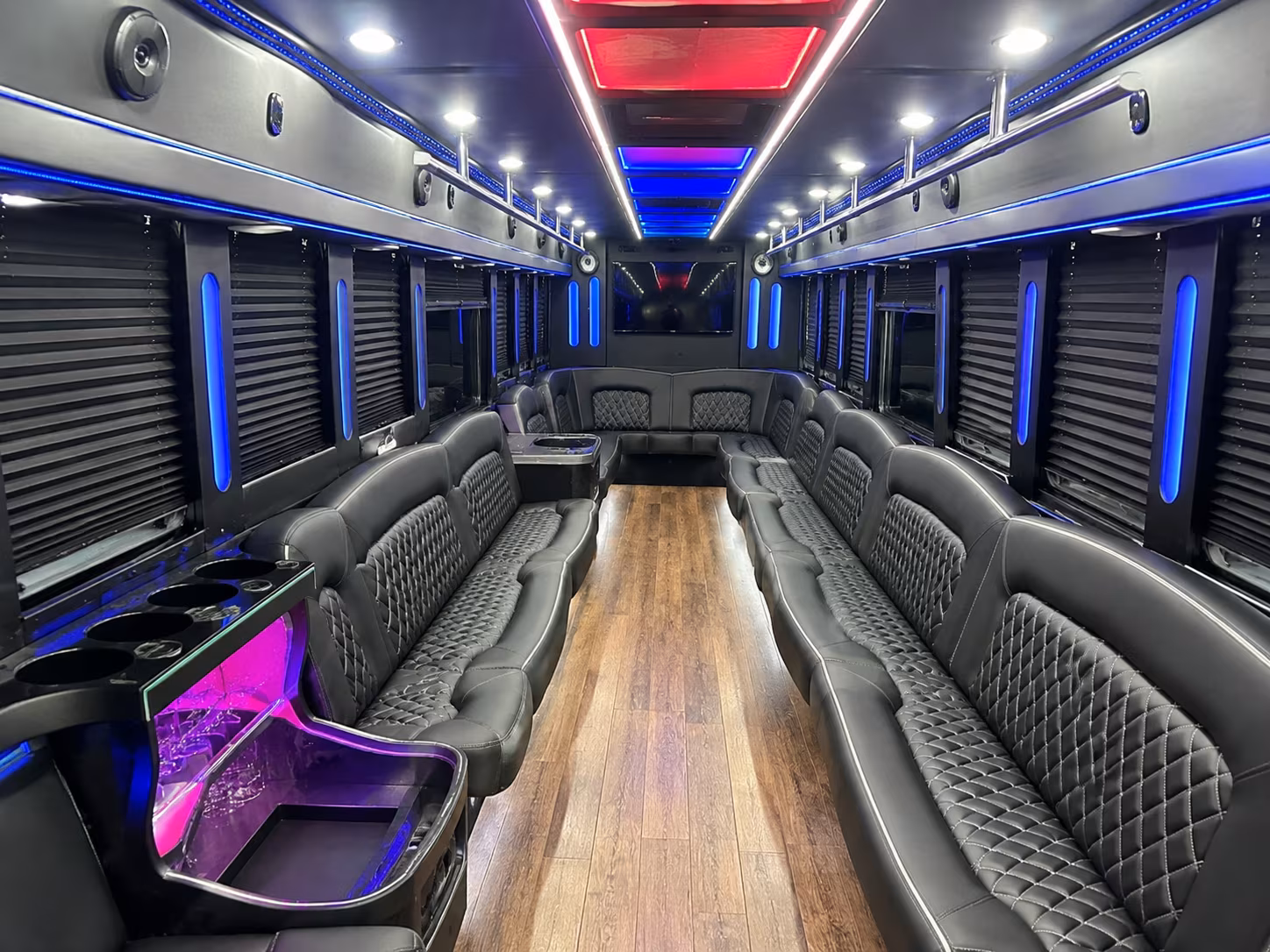 Newark Winery Tour & Pub Crawl Transportation